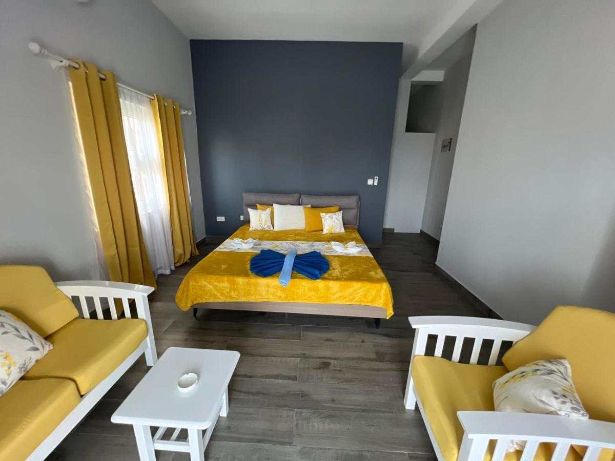 La Casa Sorento วิกตอเรีย ภายนอก รูปภาพ